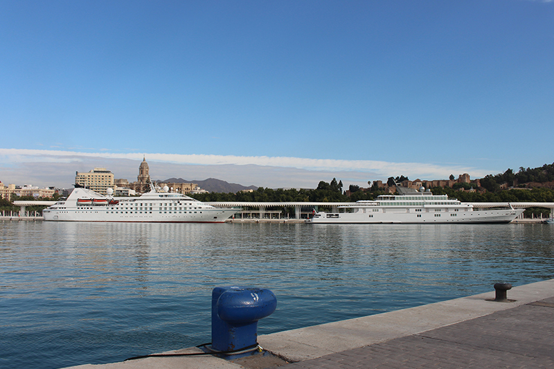 Mega Yate Puerto de Málaga